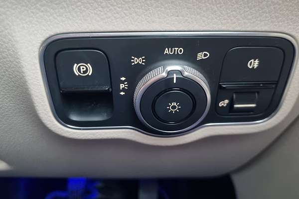 2021 Mercedes-Benz GLB-Class GLB200 X247