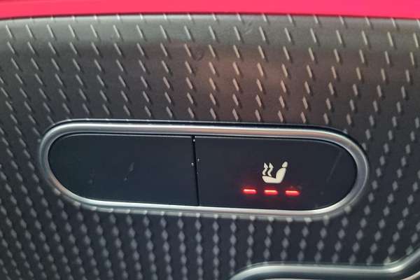 2021 Mercedes-Benz GLB-Class GLB200 X247