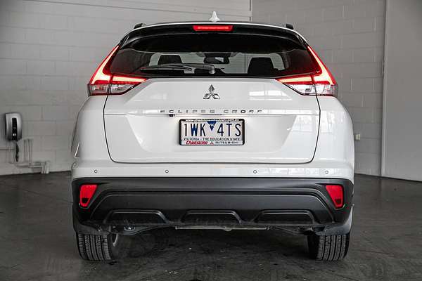 2022 Mitsubishi Eclipse Cross LS YB