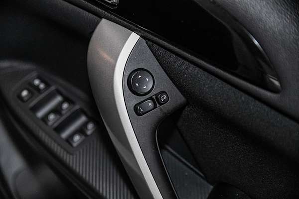 2022 Mitsubishi Eclipse Cross LS YB