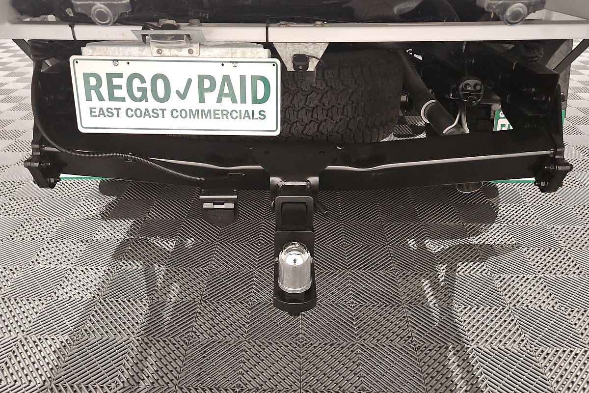 2017 Toyota Hilux SR GUN126R 4X4