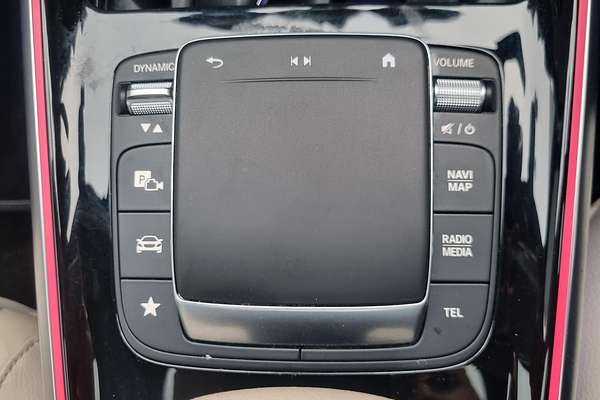 2021 Mercedes-Benz GLB-Class GLB200 X247