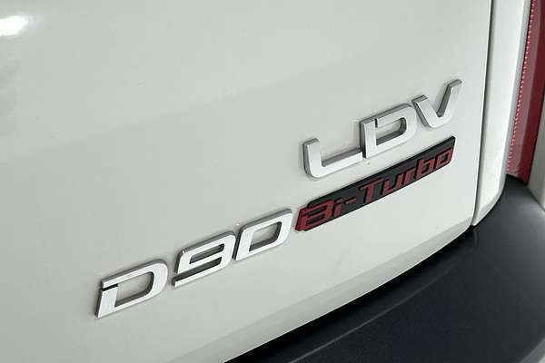 2022 LDV D90 Executive SV9A