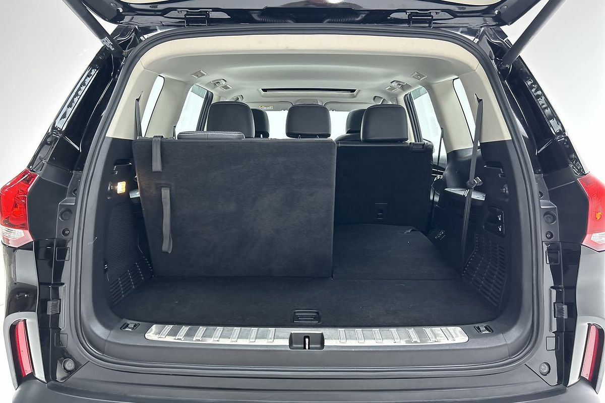 2022 LDV D90 Executive SV9A