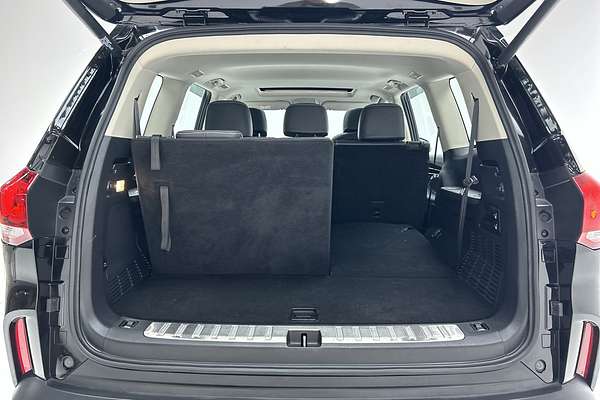 2022 LDV D90 Executive SV9A