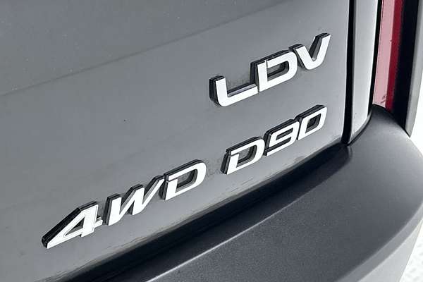 2022 LDV D90 Executive SV9A