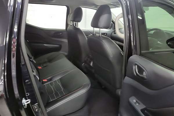 2025 Nissan Navara PRO-4X Warrior D23 4X4