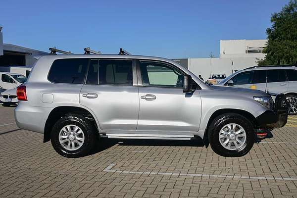 2014 Toyota Landcruiser GXL VDJ200R