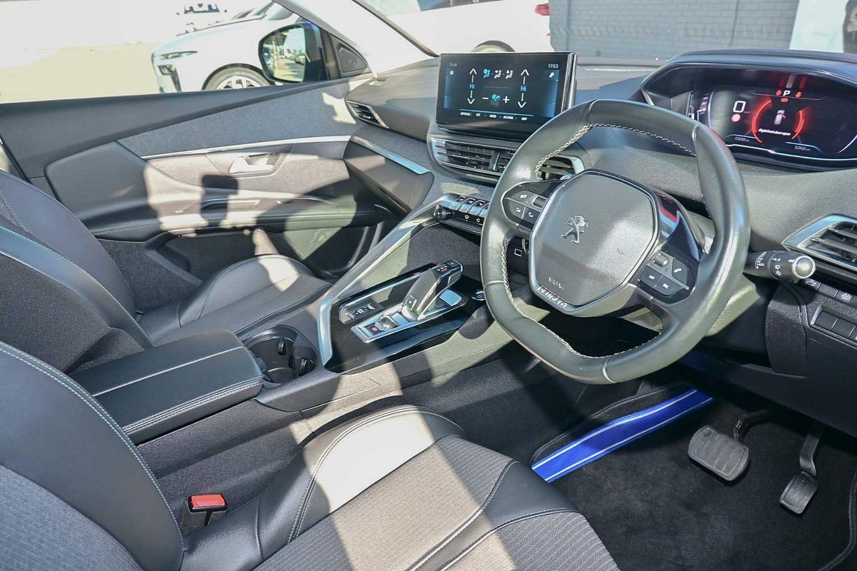2021 Peugeot 3008 Allure P84