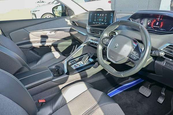 2021 Peugeot 3008 Allure P84