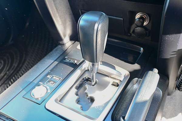 2014 Toyota Landcruiser GXL VDJ200R