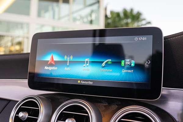 2021 Mercedes-Benz C-Class C200 A205