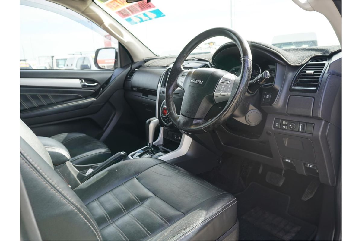 2017 Isuzu MU-X LS-T