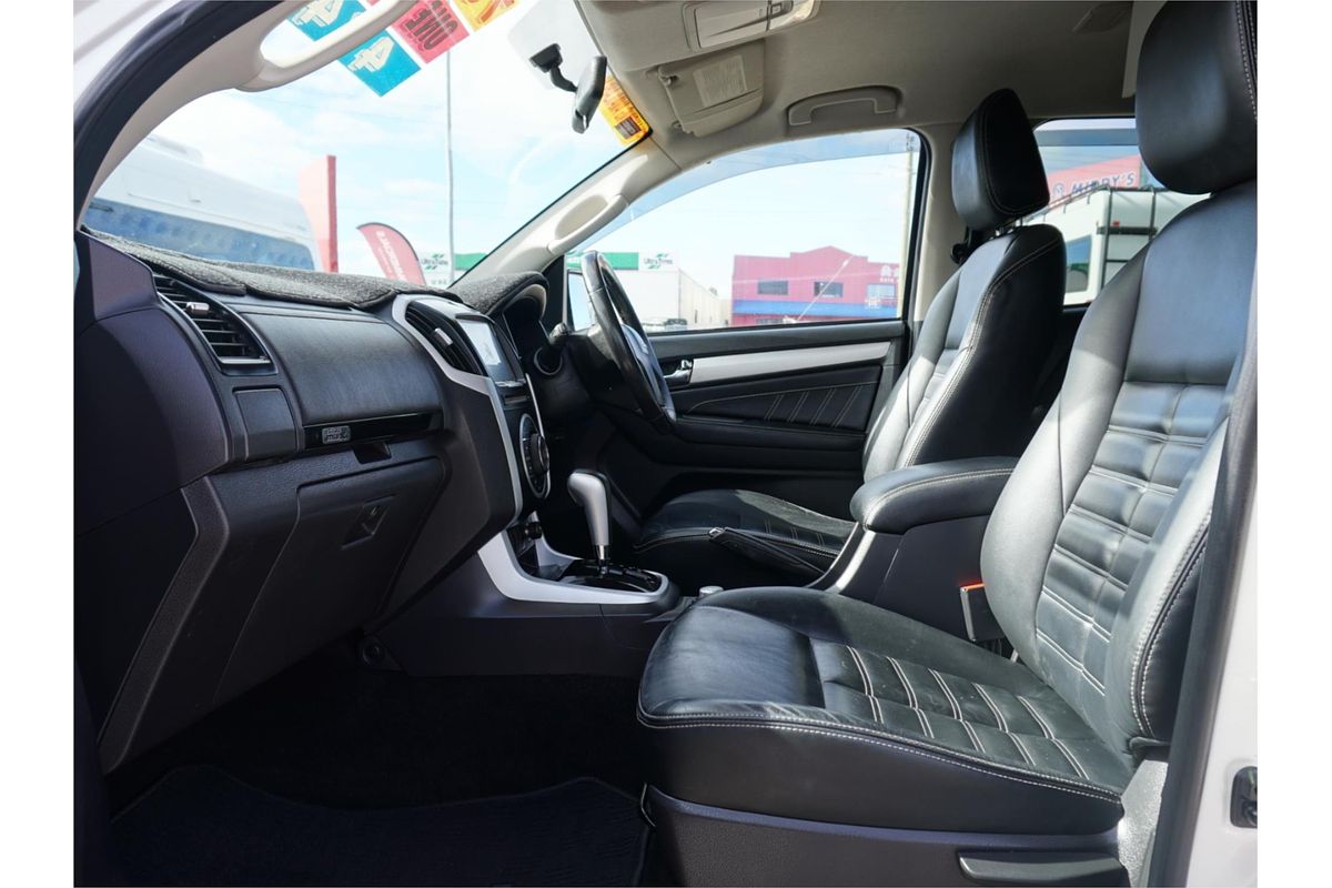 2017 Isuzu MU-X LS-T