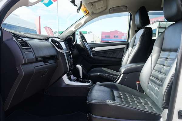 2017 Isuzu MU-X LS-T
