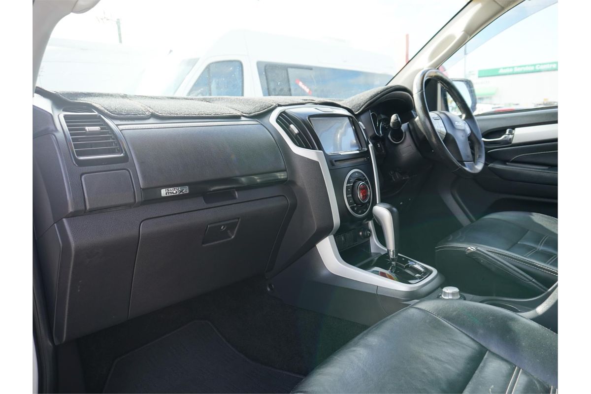 2017 Isuzu MU-X LS-T