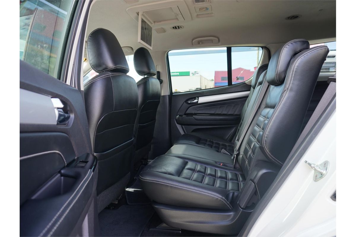 2017 Isuzu MU-X LS-T