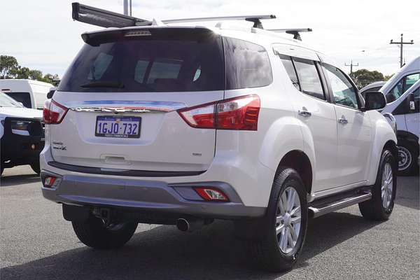2017 Isuzu MU-X LS-T