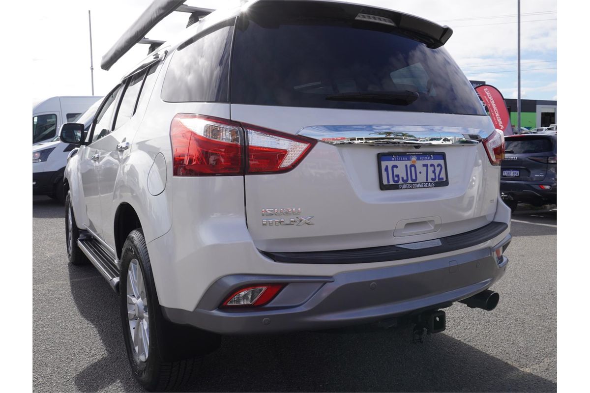 2017 Isuzu MU-X LS-T