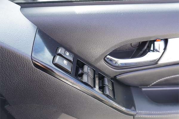 2017 Isuzu MU-X LS-T