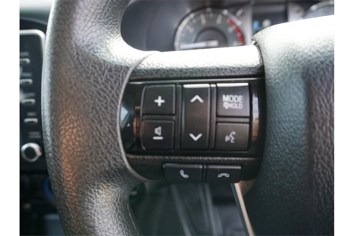 2020 Toyota Hilux SR GUN126R 4X4