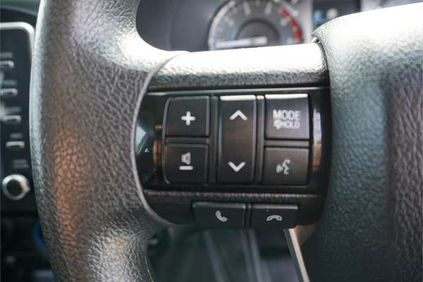 2020 Toyota Hilux SR GUN126R 4X4