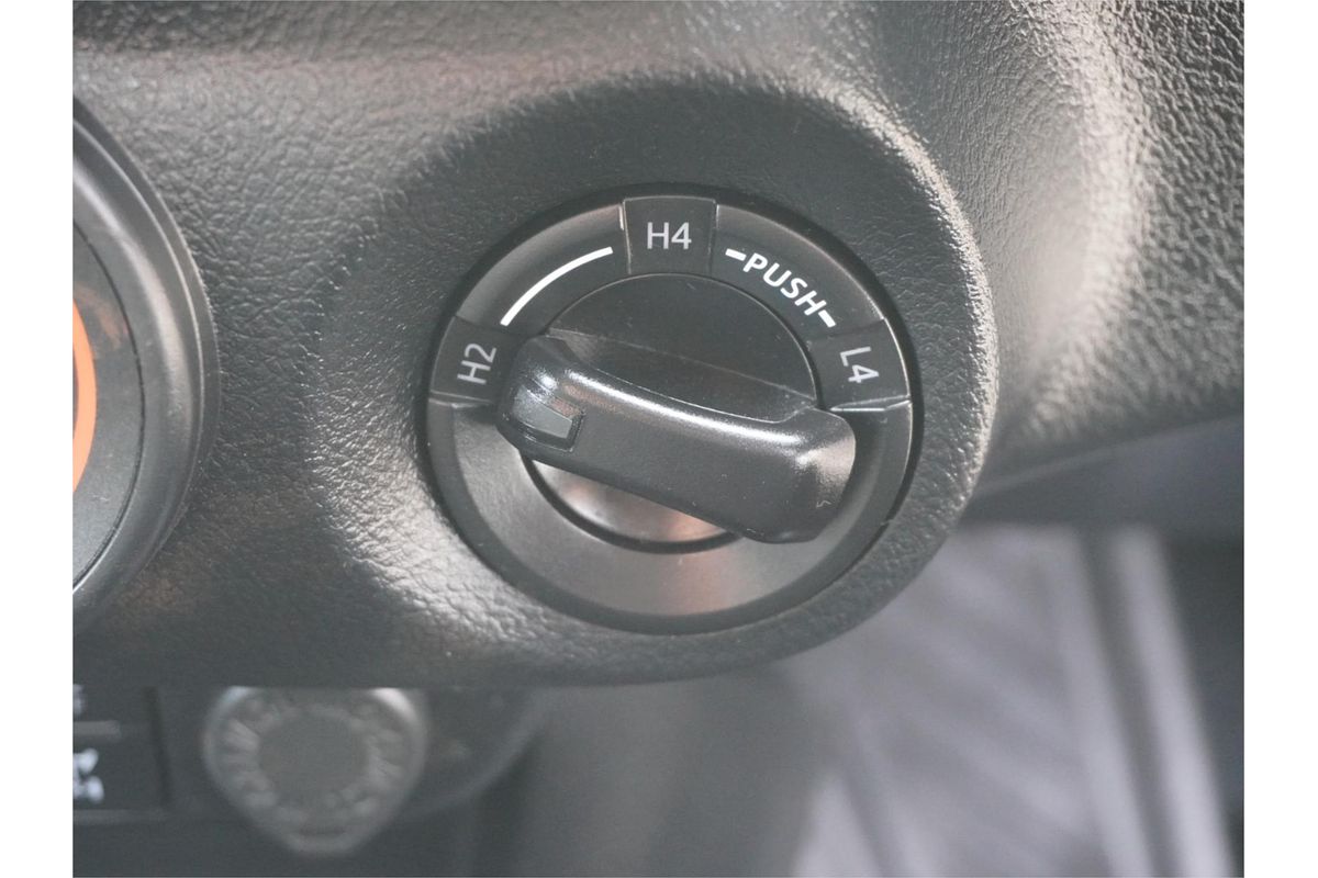 2020 Toyota Hilux SR GUN126R 4X4