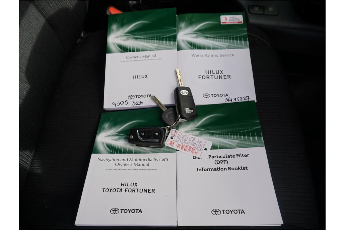 2020 Toyota Hilux SR GUN126R 4X4