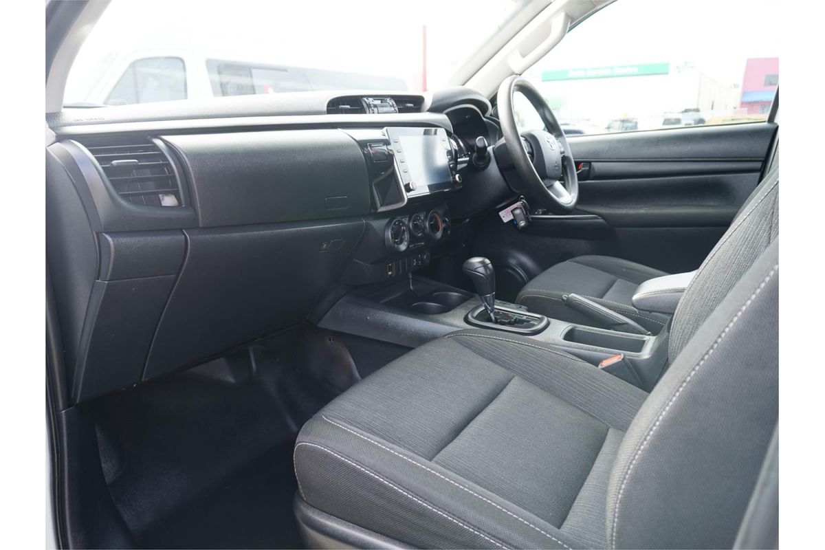2020 Toyota Hilux SR GUN126R 4X4