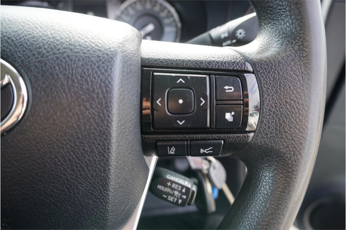 2020 Toyota Hilux SR GUN126R 4X4