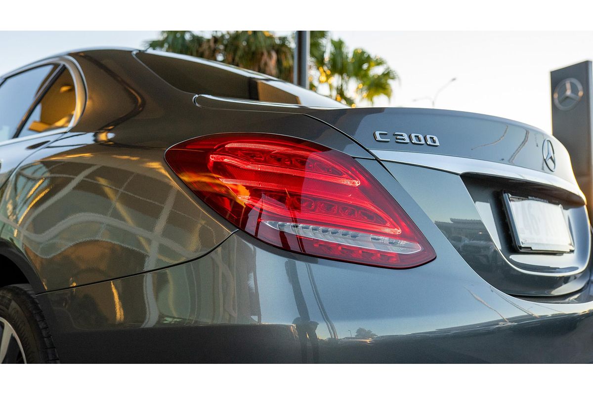 2017 Mercedes-Benz C-Class C300 W205
