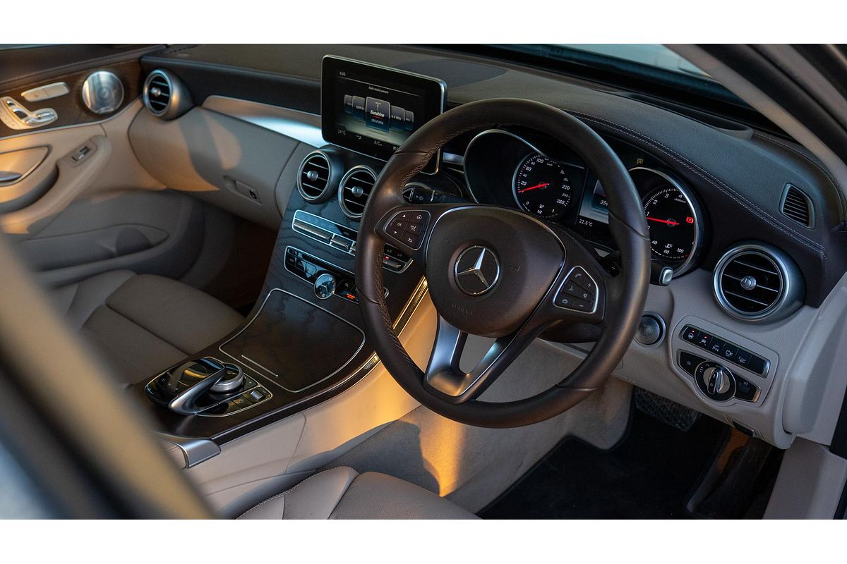 2017 Mercedes-Benz C-Class C300 W205