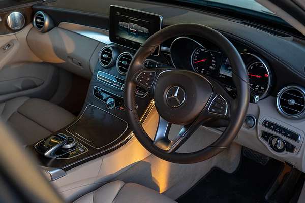 2017 Mercedes-Benz C-Class C300 W205