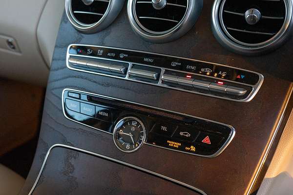 2017 Mercedes-Benz C-Class C300 W205