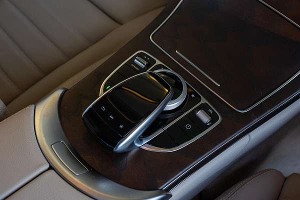 2017 Mercedes-Benz C-Class C300 W205