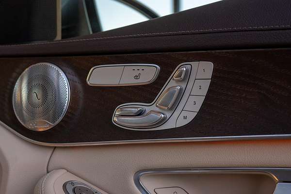 2017 Mercedes-Benz C-Class C300 W205
