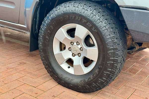 2010 Nissan Navara ST D40 4X4