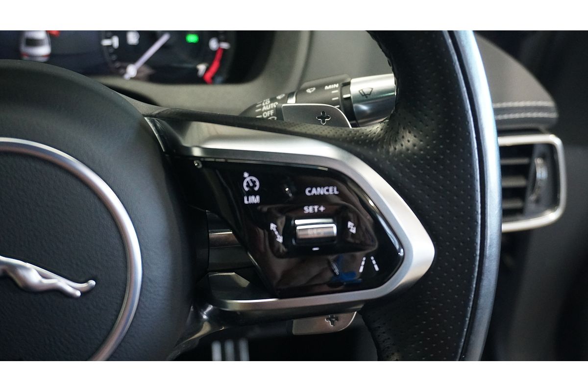 2022 Jaguar XE P300 R-Dynamic Black X760