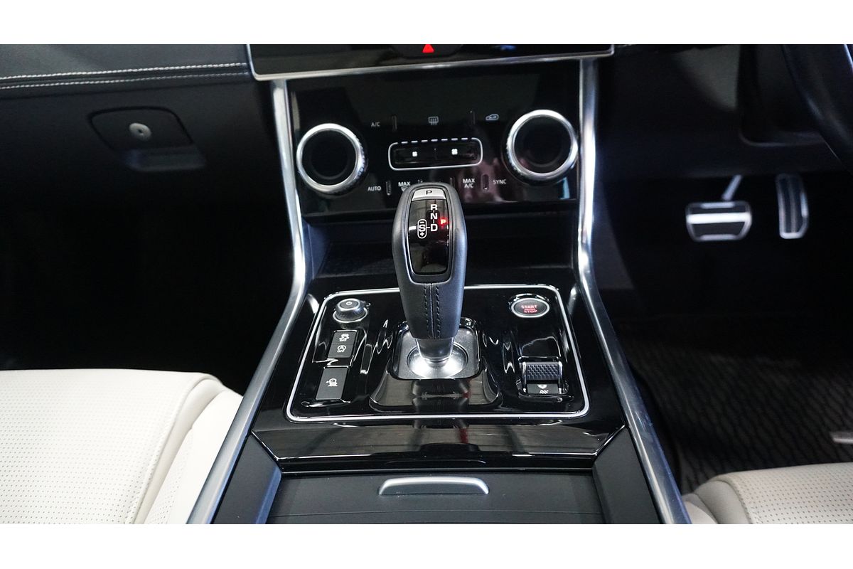 2022 Jaguar XE P300 R-Dynamic Black X760