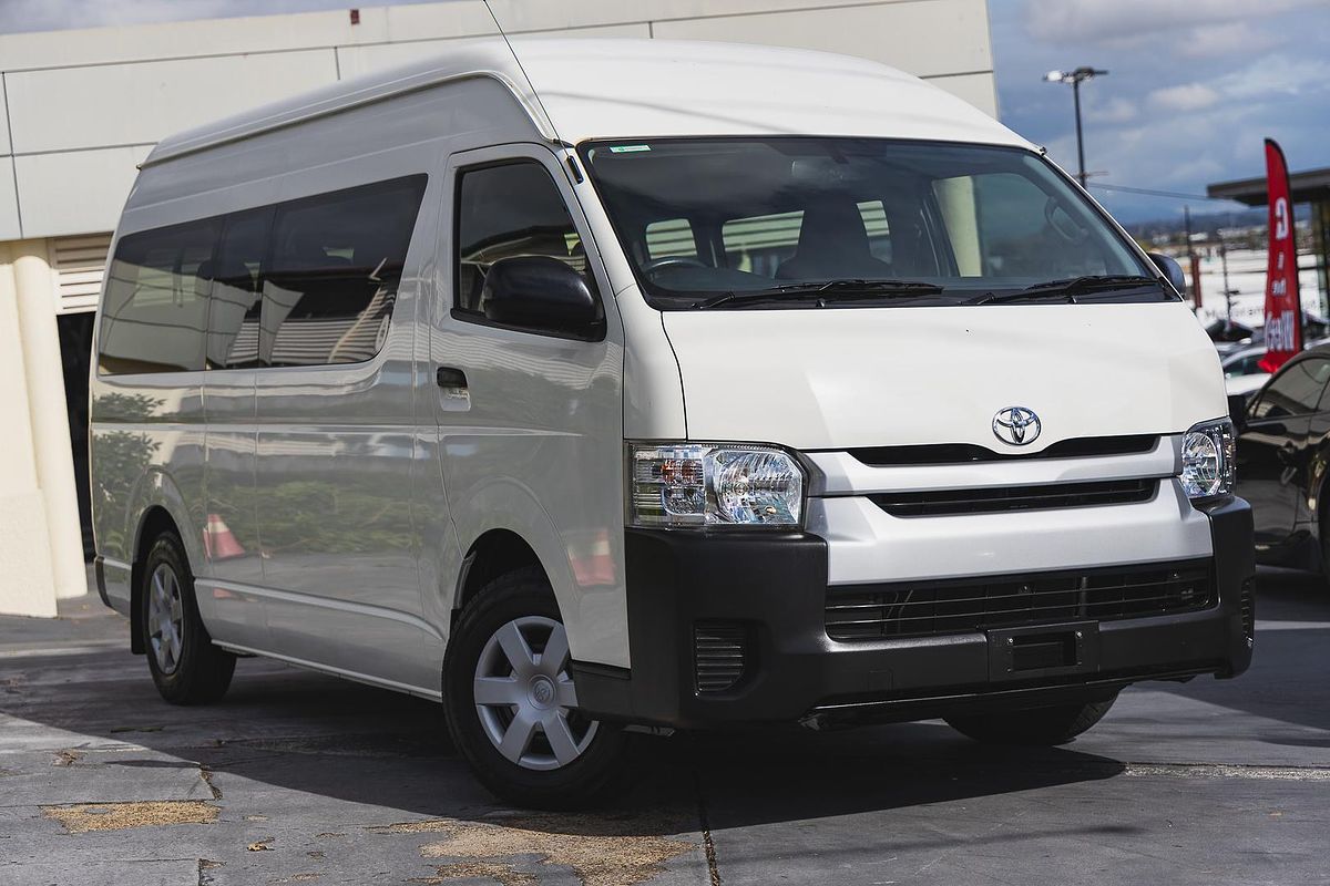 2017 Toyota Hiace Commuter TRH223R
