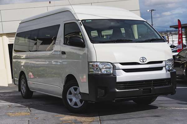 2017 Toyota Hiace Commuter TRH223R