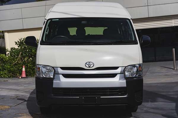 2017 Toyota Hiace Commuter TRH223R