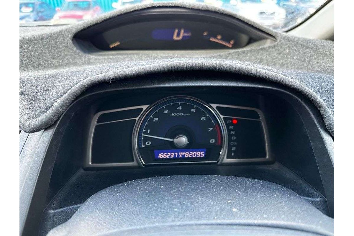2011 Honda Civic VTi-L 8th Gen