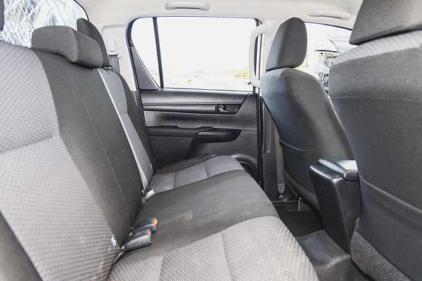 2018 Toyota Hilux Workmate TGN121R Rear Wheel Drive