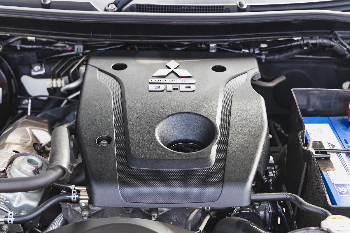 2016 Mitsubishi Triton Exceed MQ 4X4