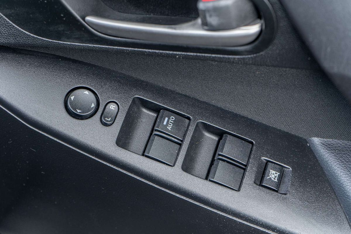 2013 Mazda 3 Neo BL Series 2
