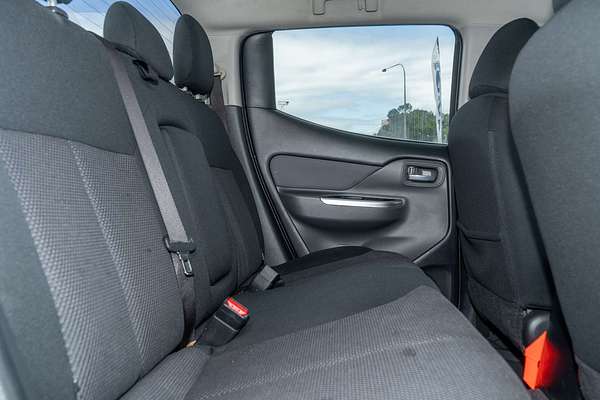 2015 Mitsubishi Triton GLS MQ 4X4