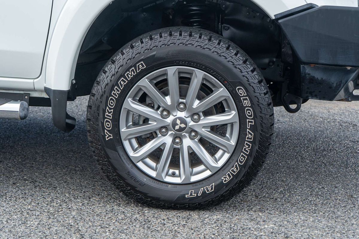 2015 Mitsubishi Triton GLS MQ 4X4