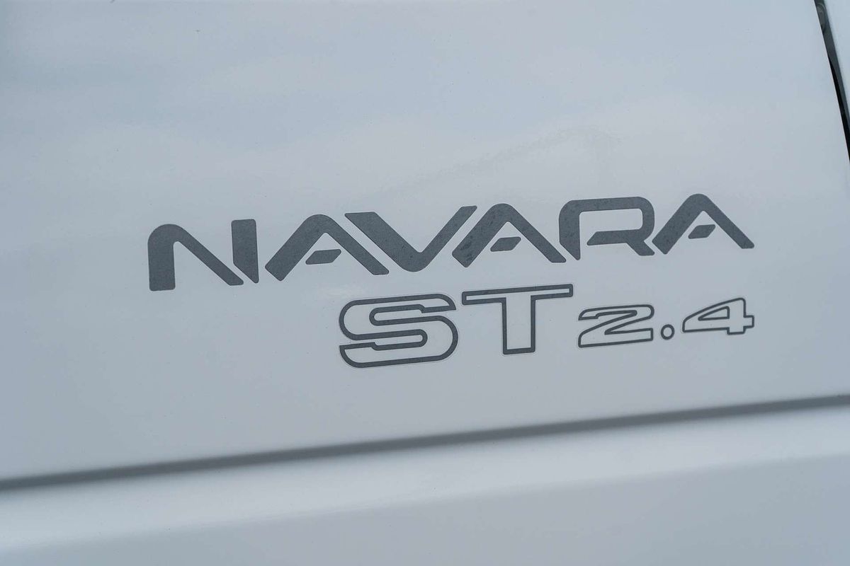 1993 Nissan Navara