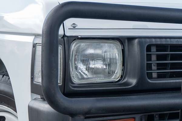 1993 Nissan Navara